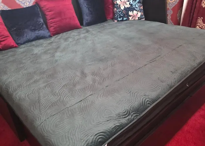 Jeva Apartman Hajduszoboszlo Junius 1 - Augusztus 31 Хайдусобосло